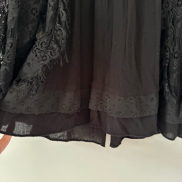 Zara Women’s Black Lace Crop 3/4 Sleeves Mock Neck Top Size S - Picture 8 of 9